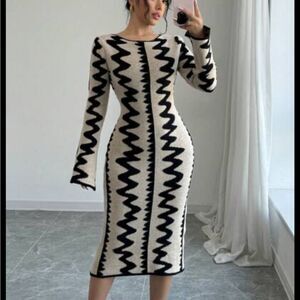 SHEIN Black & Cream Bodycon Knit Midi Dress M